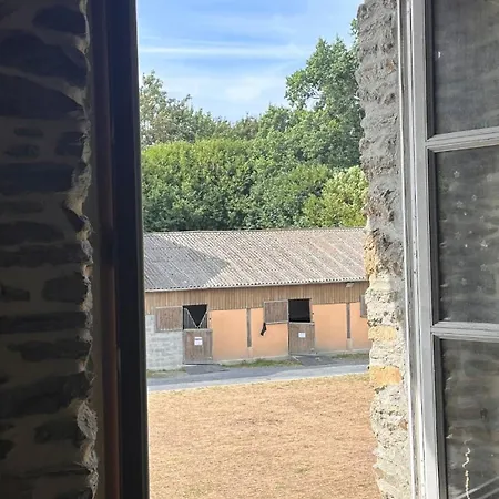 Nyaraló Parenthese Normande Au Coeur Du Haras Le Mesnil-Rouxelin
