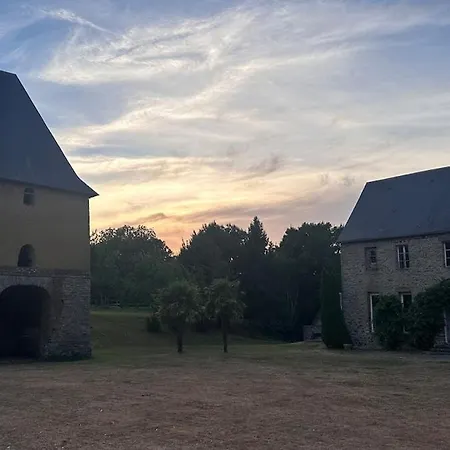 Parenthese Normande Au Coeur Du Haras Nyaraló Le Mesnil-Rouxelin